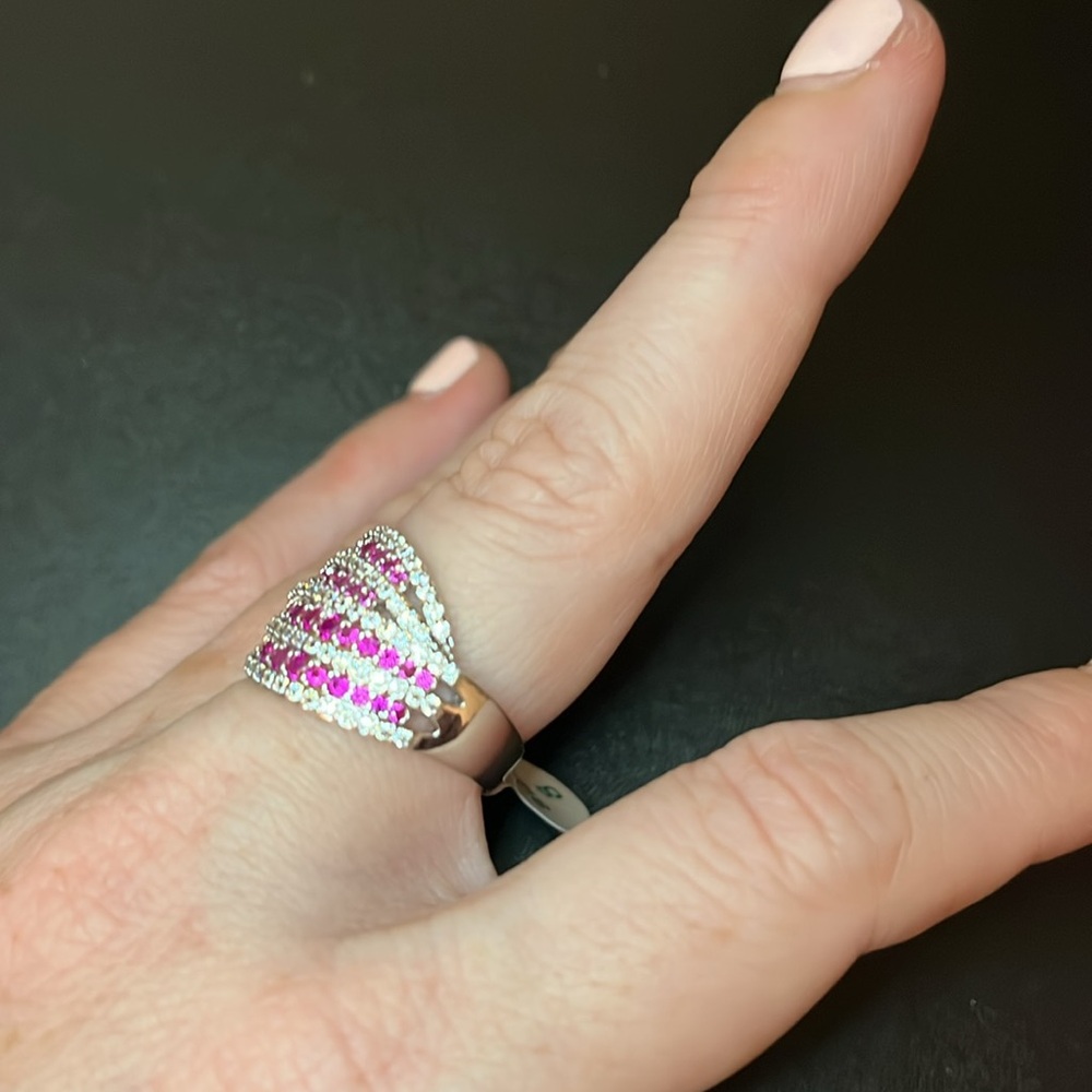 Bomb Party Ring - Picture 2 of 4